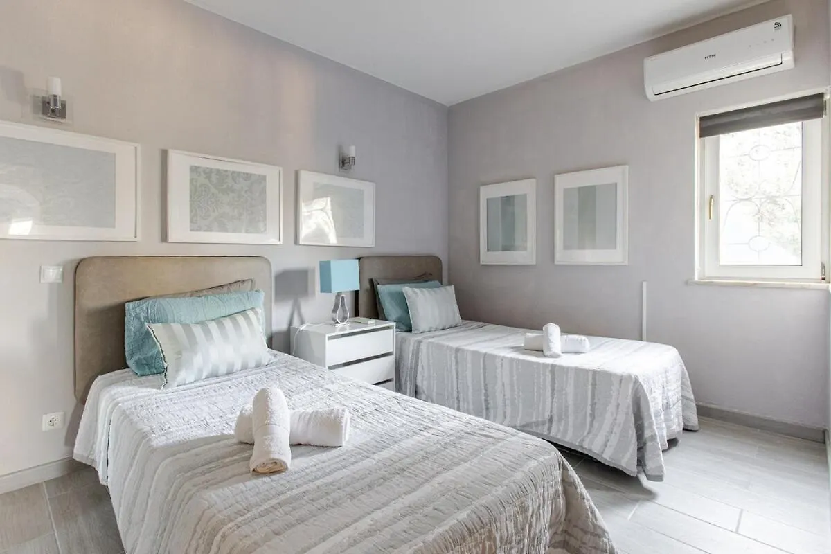 Apartment Chill On The Beach Or Lounge By The Pool Carvoeiro